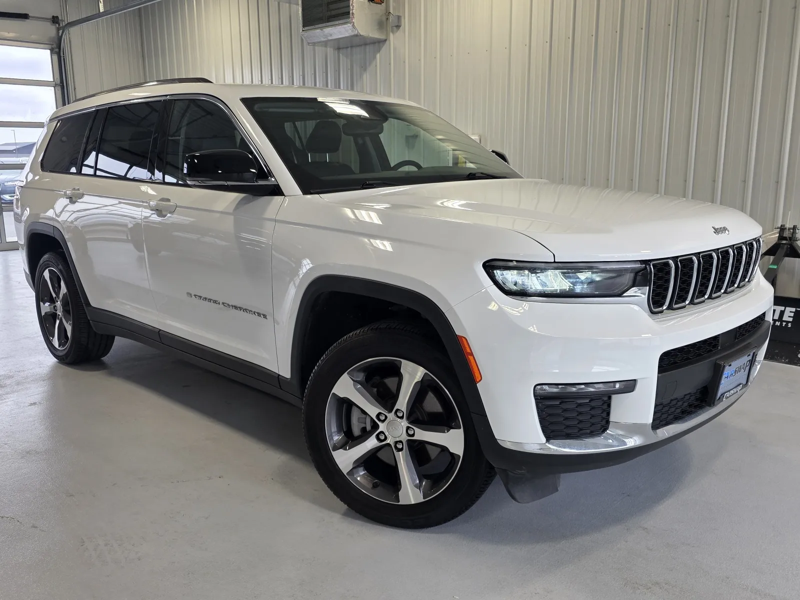 White 2023 Jeep Grand Cherokee L Limited for sale in Tea, SD