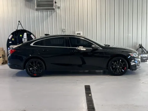 Photos of 2018 Chevrolet Malibu LT for sale in Tea, SD at CarSwap