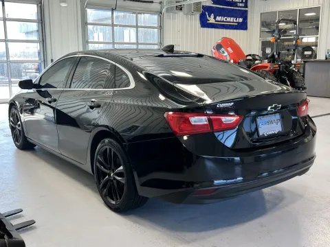 More photos of 2018 Chevrolet Malibu LT at CarSwap, SD