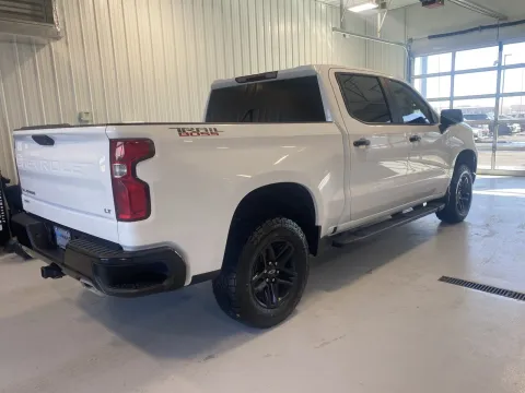 Another view of 2023 Chevrolet Silverado 1500 LT Trail Boss for sale in Tea, SD at CarSwap