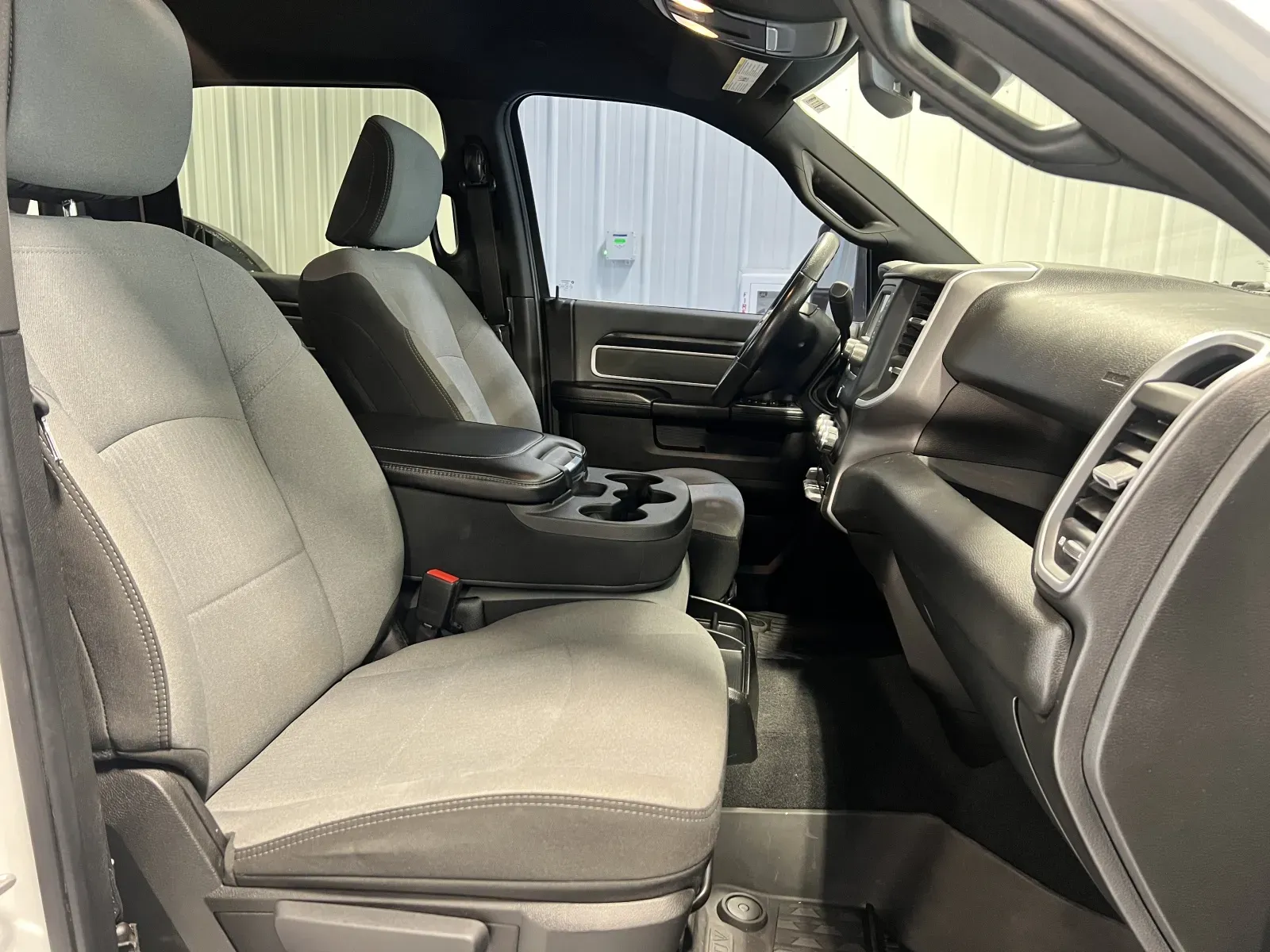 2023 RAM Ram 2500 Pickup Big Horn - Photo 28