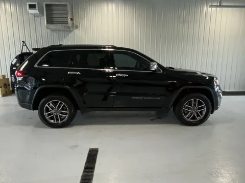 Photos of 2021 Jeep Grand Cherokee Limited for sale in Tea, SD at Car Swap