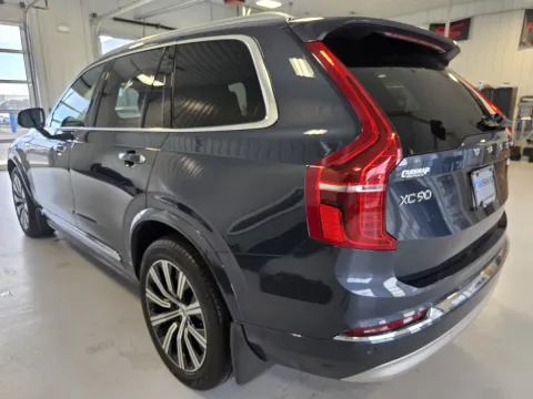 More photos of 2022 Volvo XC90 T6 Inscription at CarSwap, SD