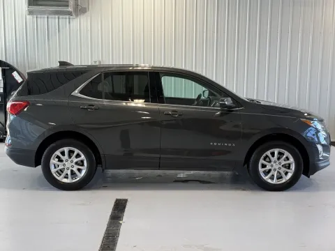 Photos of 2019 Chevrolet Equinox LT for sale in Tea, SD at CarSwap