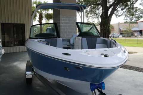 Another view of 2026 Chaparral 21 SSi OB for sale in Bluffton, SC at Longshore Boats Bluffton
