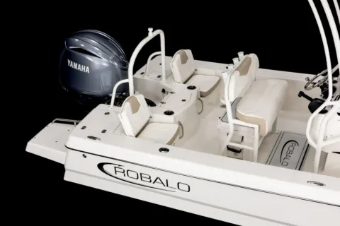 Another view of 2026 Robalo 206 Cayman for sale in Bluffton, SC at Longshore Boats Bluffton