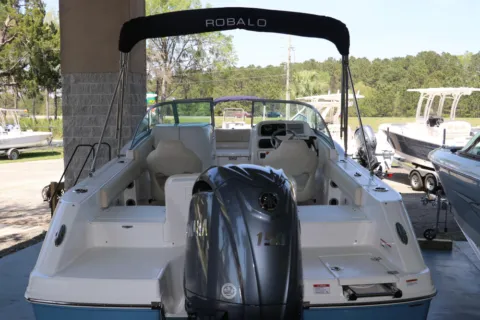 More photos of 2026 Robalo R207 Dual Console at Longshore Boats Bluffton, SC