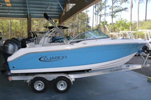 2026 Robalo R207 Dual Console for sale in Bluffton, SC