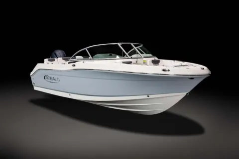 Another view of 2026 Robalo R207 Dual Console for sale in Bluffton, SC at Longshore Boats Bluffton