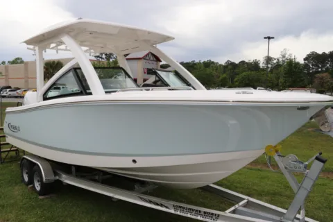 Photos of 2026 Robalo R257 Dual Console for sale in Bluffton, SC at Longshore Boats Bluffton