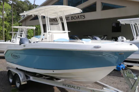 More photos of 2026 Robalo R202 Explorer at Longshore Boats Bluffton, SC