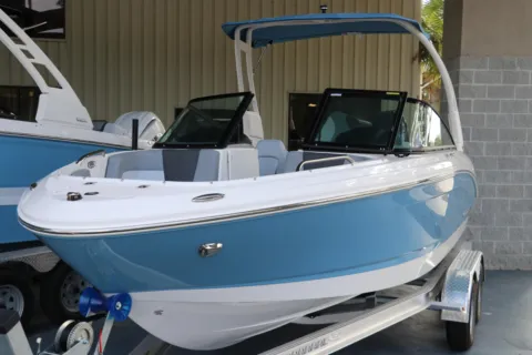 Photos of 2026 Chaparral 21 SSi OB for sale in Bluffton, SC at Longshore Boats Bluffton