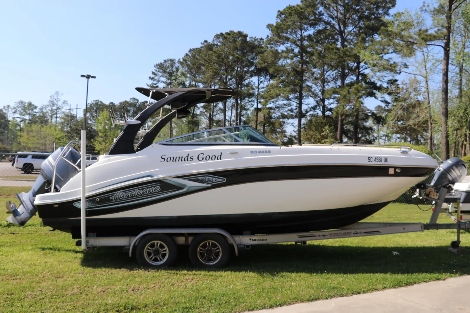 2016 Hurricane SunDeck 2486 OB for sale in Bluffton, SC