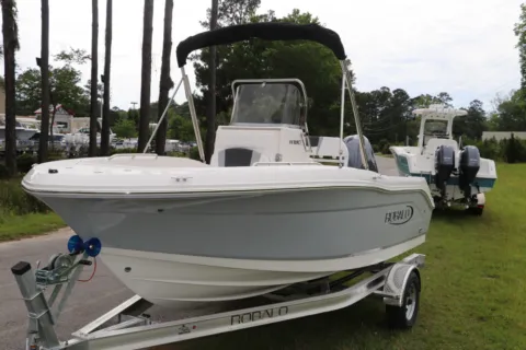 More photos of 2026 Robalo R180 Center Console at Longshore Boats Bluffton, SC