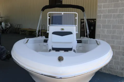 More photos of 2026 Robalo R160 Center Console at Longshore Boats Bluffton, SC