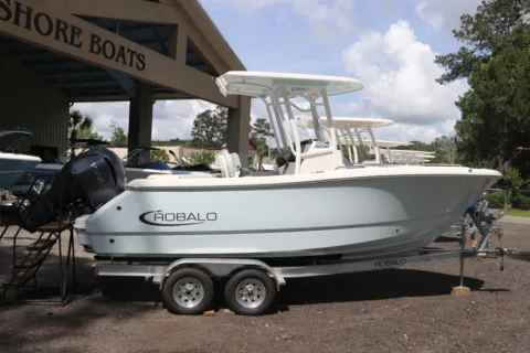 2026 Robalo R232 Explorer for sale in Bluffton, SC