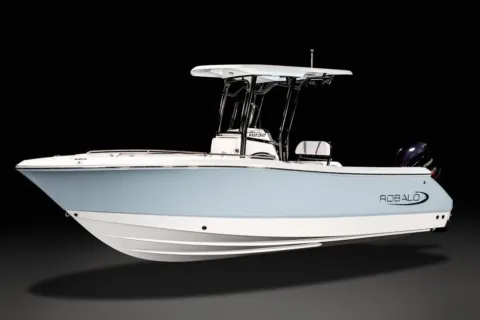 Photos of 2026 Robalo R232 Explorer for sale in Bluffton, SC at Longshore Boats Bluffton
