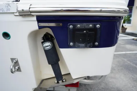 Another view of 2015 Robalo R242 Center Console for sale in Bluffton, SC at Longshore Boats Bluffton