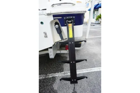 More photos of 2015 Robalo R242 Center Console at Longshore Boats Bluffton, SC