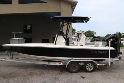 More photos of 2018 ShearWater 25 LTZ at Longshore Boats Bluffton, SC