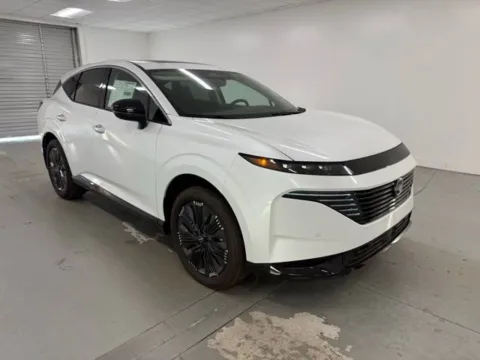 Another view of 2025 Nissan Murano Platinum for sale in Baxley, GA at Woody Folsom Nissan of Baxley