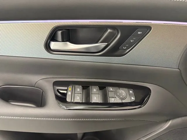 2025 Nissan Murano SL - Photo 15