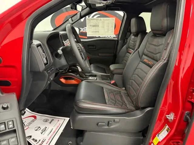 2026 Nissan Frontier PRO-4X - Photo 9