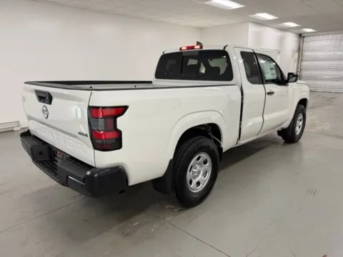 More photos of 2026 Nissan Frontier S at Woody Folsom Nissan of Baxley, GA
