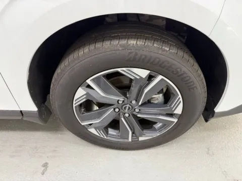 More photos of 2025 Nissan Murano SL at Woody Folsom Nissan of Baxley, GA