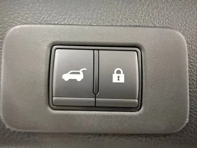2025 Nissan Murano SL - Photo 8