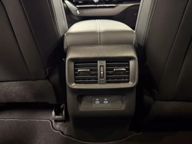 2025 Nissan Murano SL - Photo 17