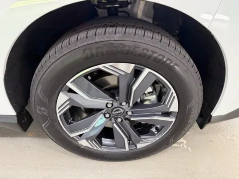More photos of 2025 Nissan Murano SL at Woody Folsom Nissan of Baxley, GA