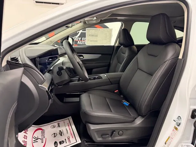 2025 Nissan Murano SL - Photo 12