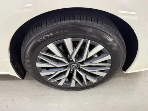 More photos of 2025 Nissan Altima SV at Woody Folsom Nissan of Baxley, GA