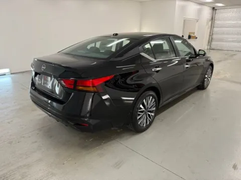 More photos of 2025 Nissan Altima SV at Woody Folsom Nissan of Baxley, GA