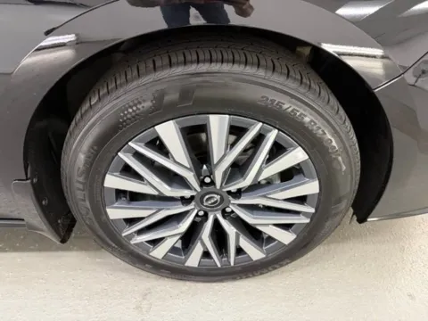 More photos of 2025 Nissan Altima SV at Woody Folsom Nissan of Baxley, GA