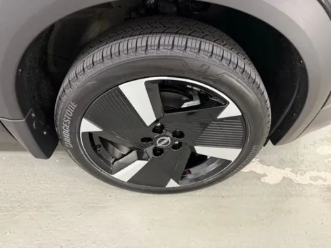 More photos of 2025 Nissan Kicks SR at Woody Folsom Nissan of Baxley, GA