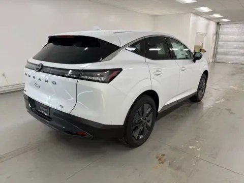 More photos of 2025 Nissan Murano SL at Woody Folsom Nissan of Baxley, GA