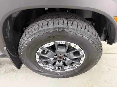 More photos of 2026 Nissan Frontier PRO-4X at Woody Folsom Nissan of Baxley, GA