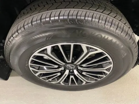 More photos of 2025 Nissan Armada SL at Woody Folsom Nissan of Baxley, GA