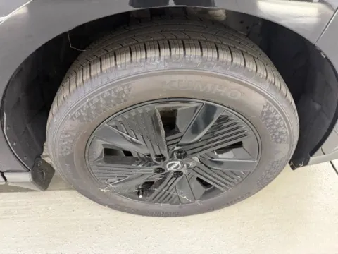 More photos of 2025 Nissan Murano SV at Woody Folsom Nissan of Baxley, GA