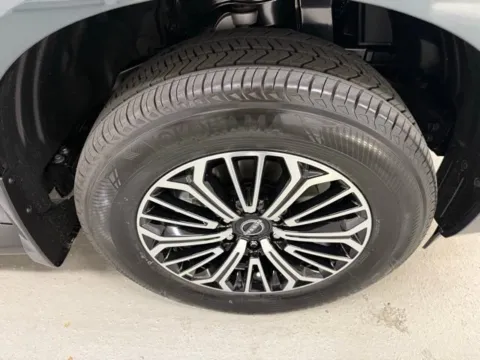 More photos of 2026 Nissan Armada SL at Woody Folsom Nissan of Baxley, GA