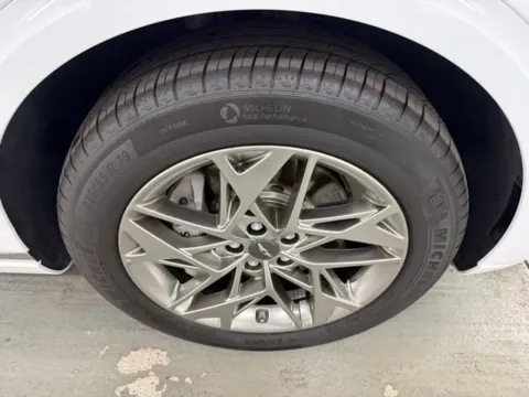 More photos of 2025 Genesis GV70 2.5T at Woody Folsom Nissan of Baxley, GA