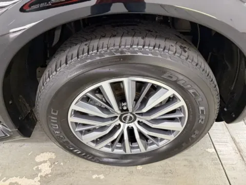 More photos of 2024 Nissan Armada SL at Woody Folsom Nissan of Baxley, GA