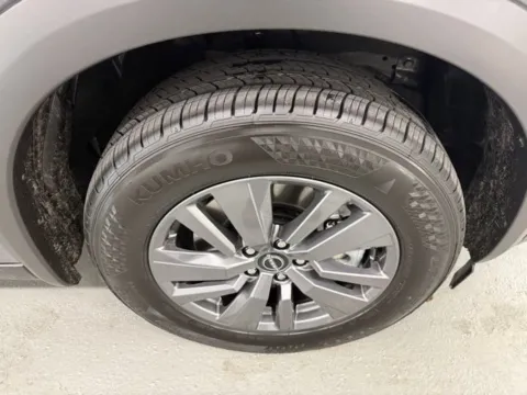 More photos of 2026 Nissan Pathfinder SV at Woody Folsom Nissan of Baxley, GA