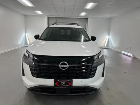 Photos of 2026 Nissan Pathfinder SV for sale in Baxley, GA at Woody Folsom Nissan of Baxley