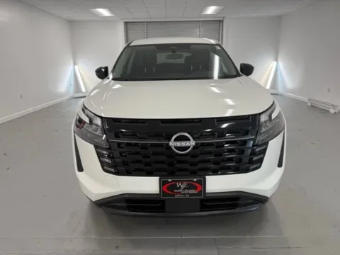 Photos of 2026 Nissan Pathfinder S for sale in Baxley, GA at Woody Folsom Nissan of Baxley