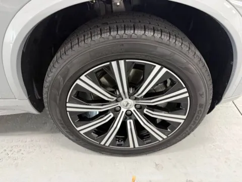 More photos of 2024 Volvo XC90 Plus Bright Theme at Woody Folsom Nissan of Baxley, GA