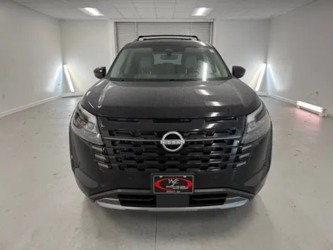 Photos of 2026 Nissan Pathfinder SL for sale in Baxley, GA at Woody Folsom Nissan of Baxley