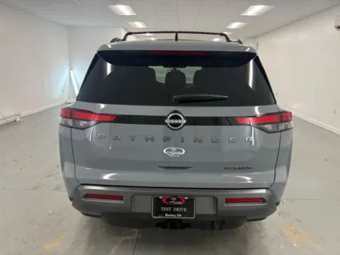 More photos of 2026 Nissan Pathfinder Platinum at Woody Folsom Nissan of Baxley, GA